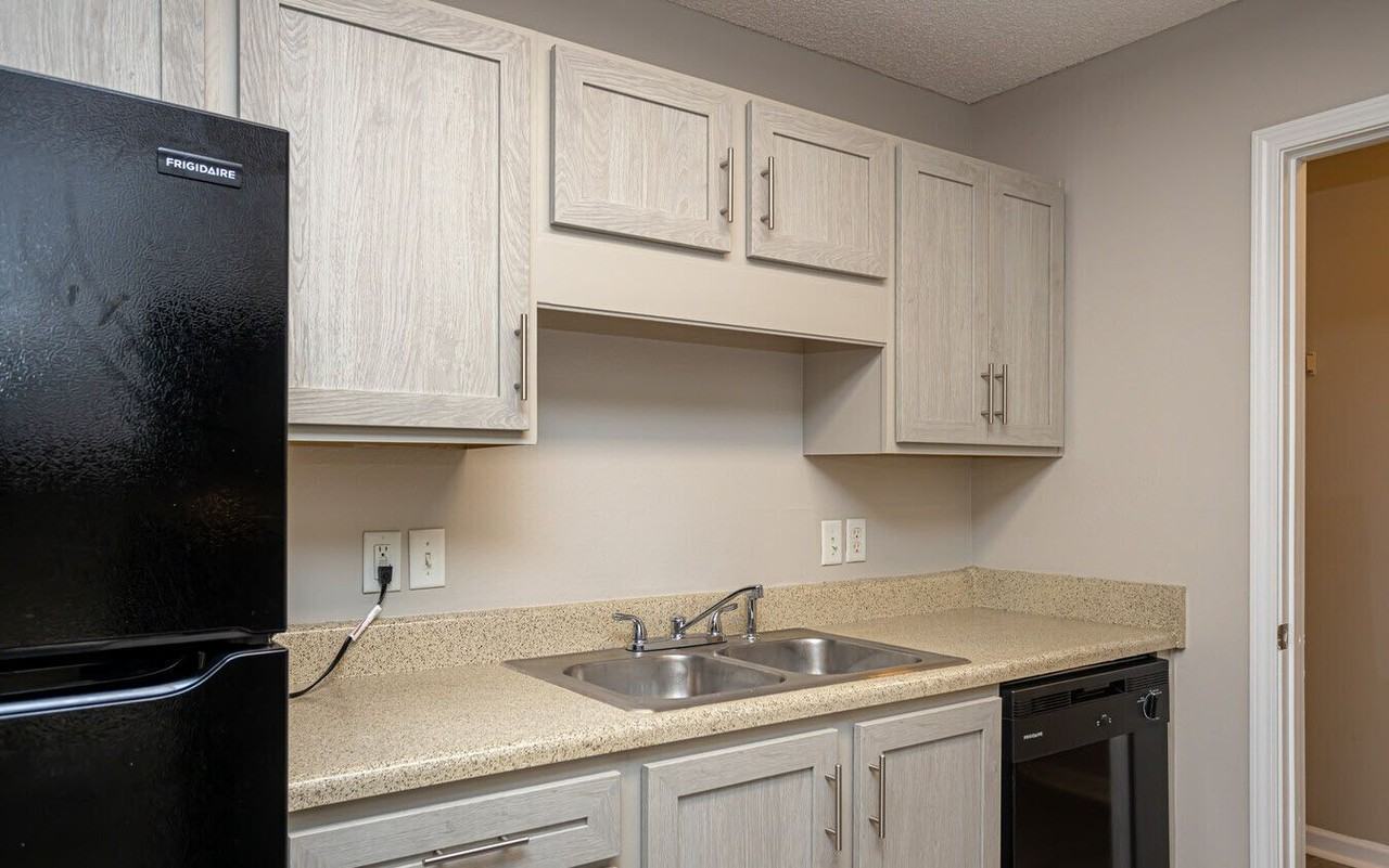 Hampton House Apartments 4401 Beatline Rd, Long Beach, MS 39560 Zumper