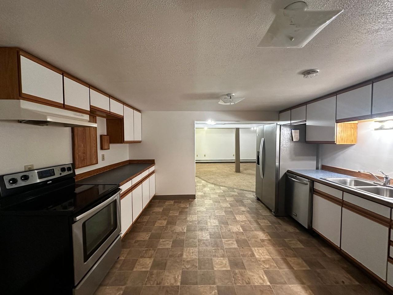 Sunflower 2439 VS Apartments 2439 Sunflower Loop, Badger, AK 99705