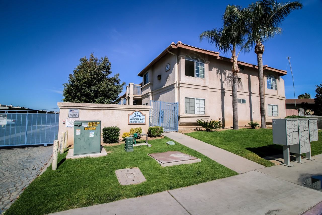 2 bedroom 2 bath apartment in Perris Apartments 342 Wilkerson Ave, Perris, CA 92570 Zumper