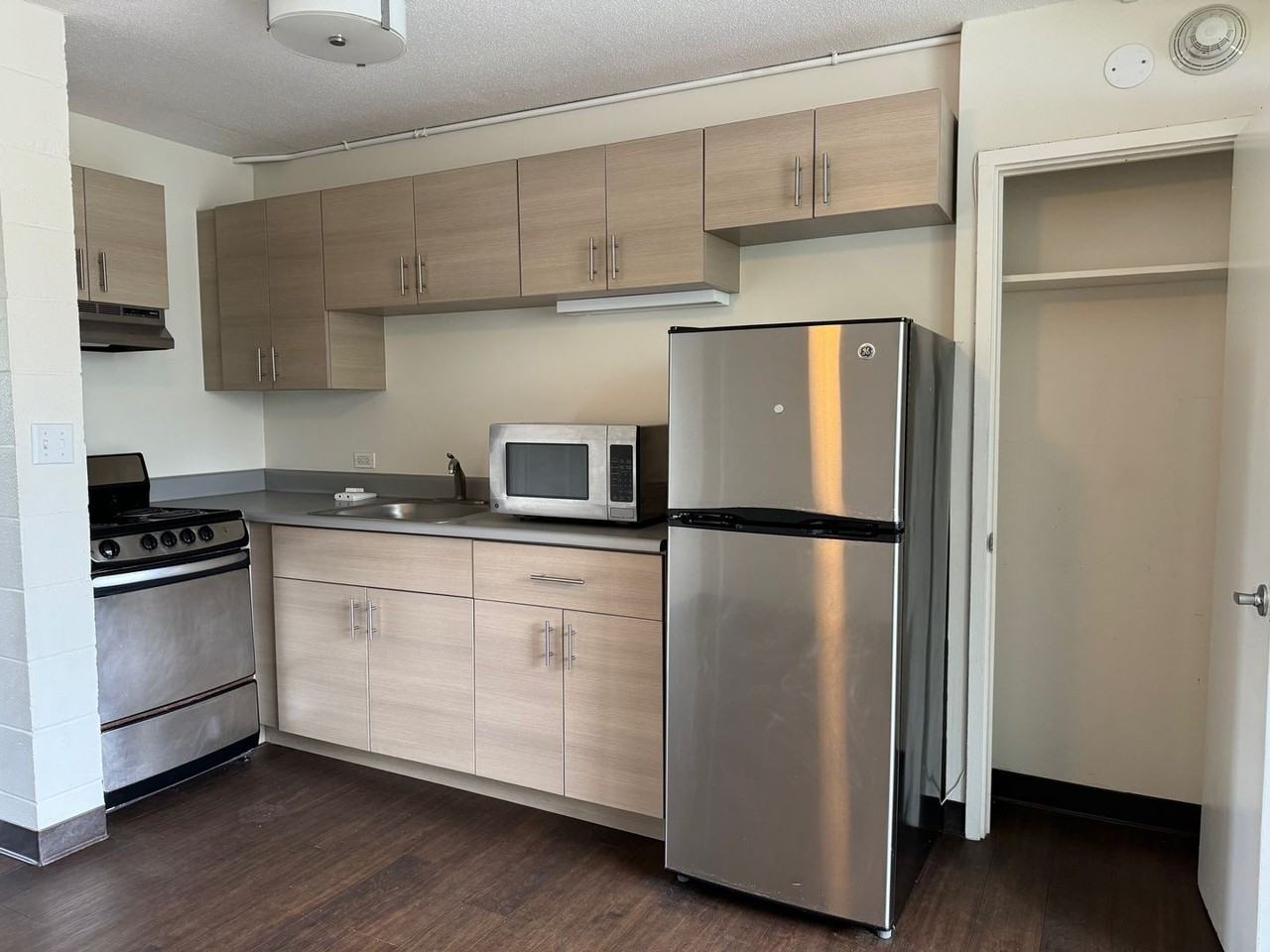 k2627t (Tom) Apartments 2715 Kolo Pl, Urban Honolulu, HI 96826 Zumper