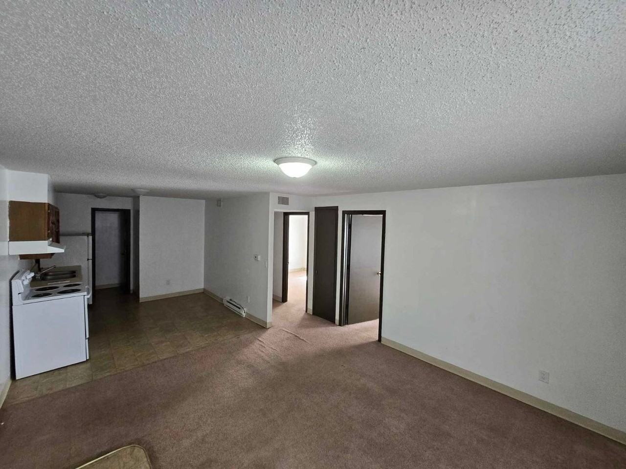 Acorn Apartments 918 E 7th St, Concordia, KS 66901 Zumper