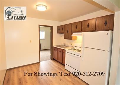 1439 South Commercial Street Apartments 1439 S Commercial St, Neenah