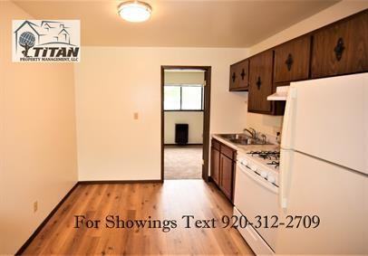 1439 South Commercial Street Apartments 1439 S Commercial St, Neenah