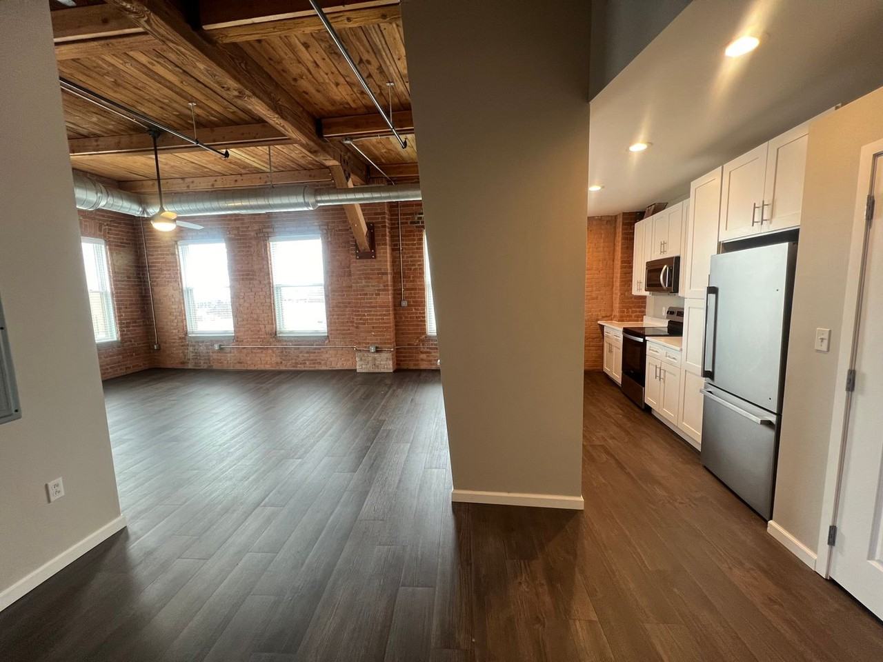 Hingetown Lofts Apartments 2820 Detroit Ave, Cleveland, OH 44113 Zumper