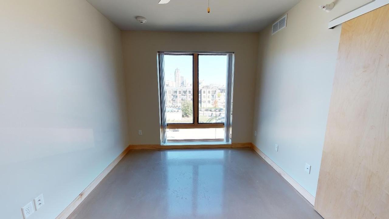 Ingersoll Square Phase III Apartments 1900 High St, Des Moines, IA