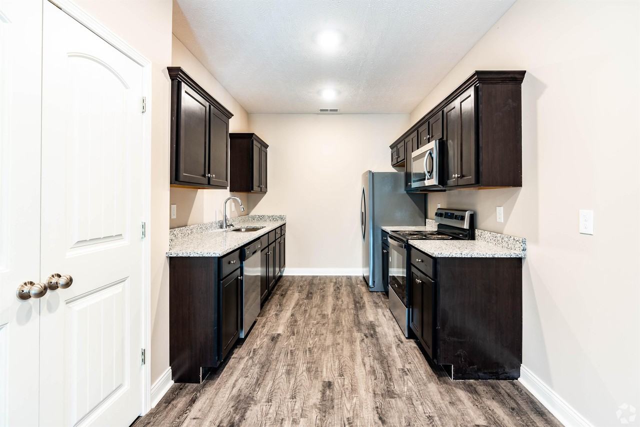 4496 Wilford LaneUnit 821 821, Bowling Green, KY 42101 2 Bedroom