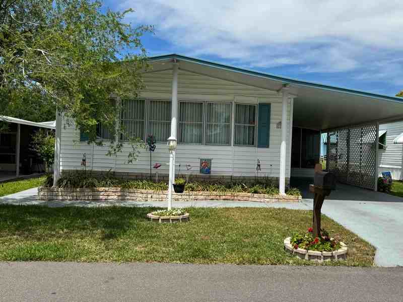 Furnished Houses for Rent In Riverview, FL Rental Homes with Couches