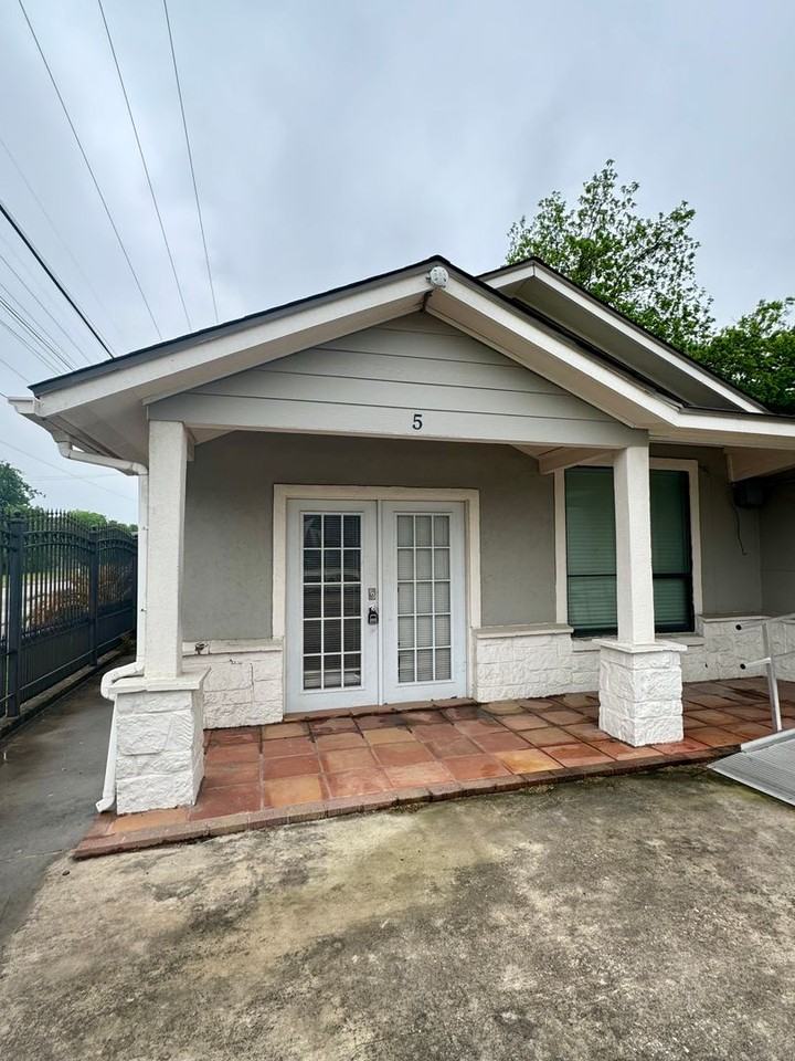 Dinn Drive Apartments 100 Dinn Dr, San Antonio, TX 78218 Zumper