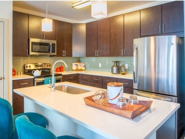 The Metropolitan Downtown Columbia Apartments Town Center Ave