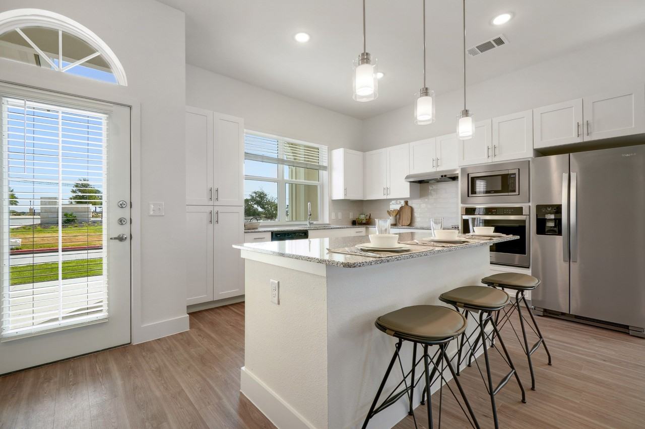 Vue Sonoma Verde Apartments 18531 Kyle Seale Pkwy, San Antonio, TX 78255 Zumper