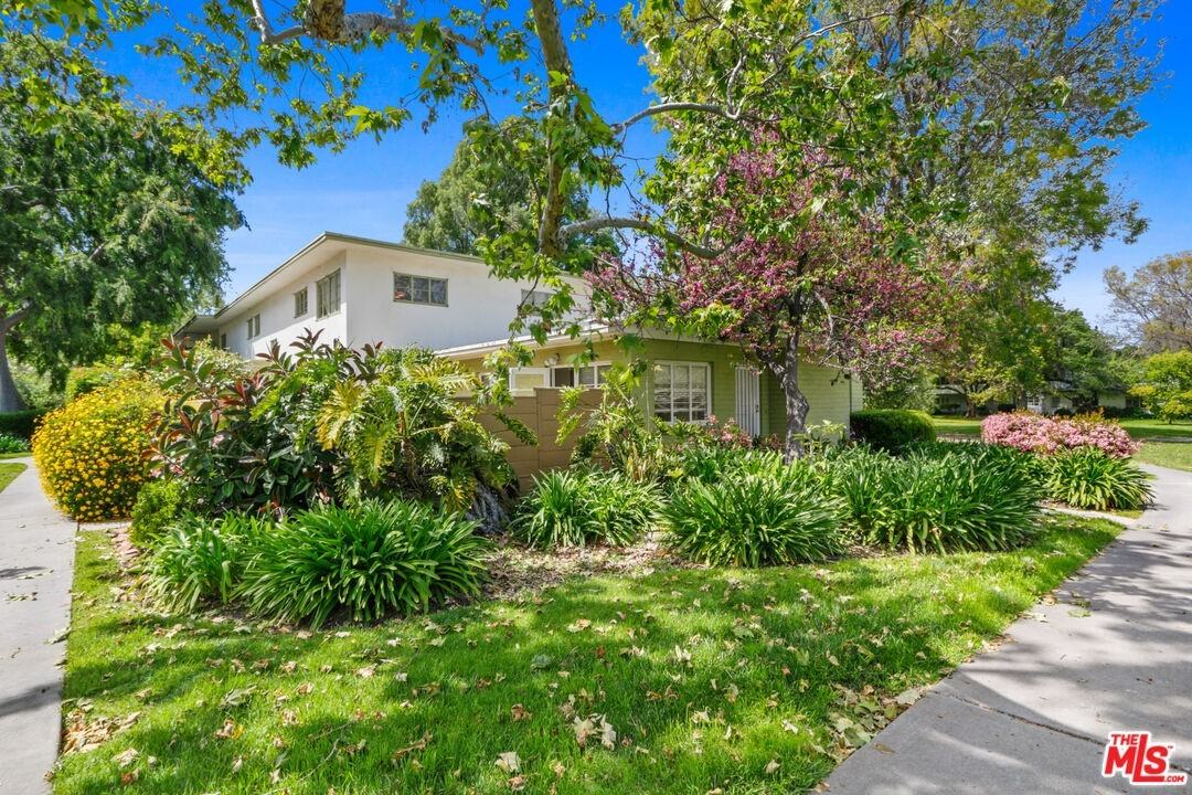 5166 Village Grn 2, Los Angeles, CA 90016 1 Bedroom Apartment for