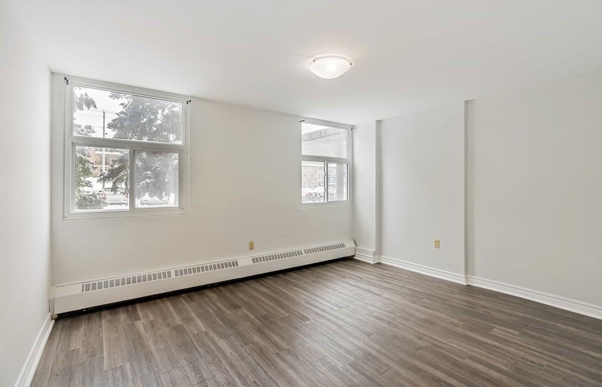 The Westmount Apartments 740 Wonderland Rd S, London, ON N6K 1L9 Zumper