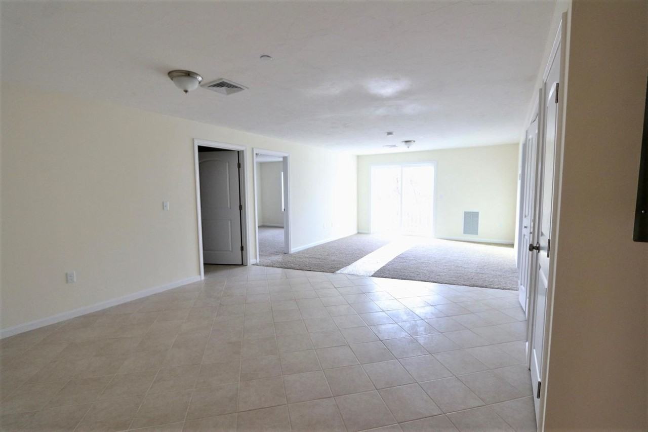 3 Rogers Way Apartments in Lunenburg, MA 01462 Zumper