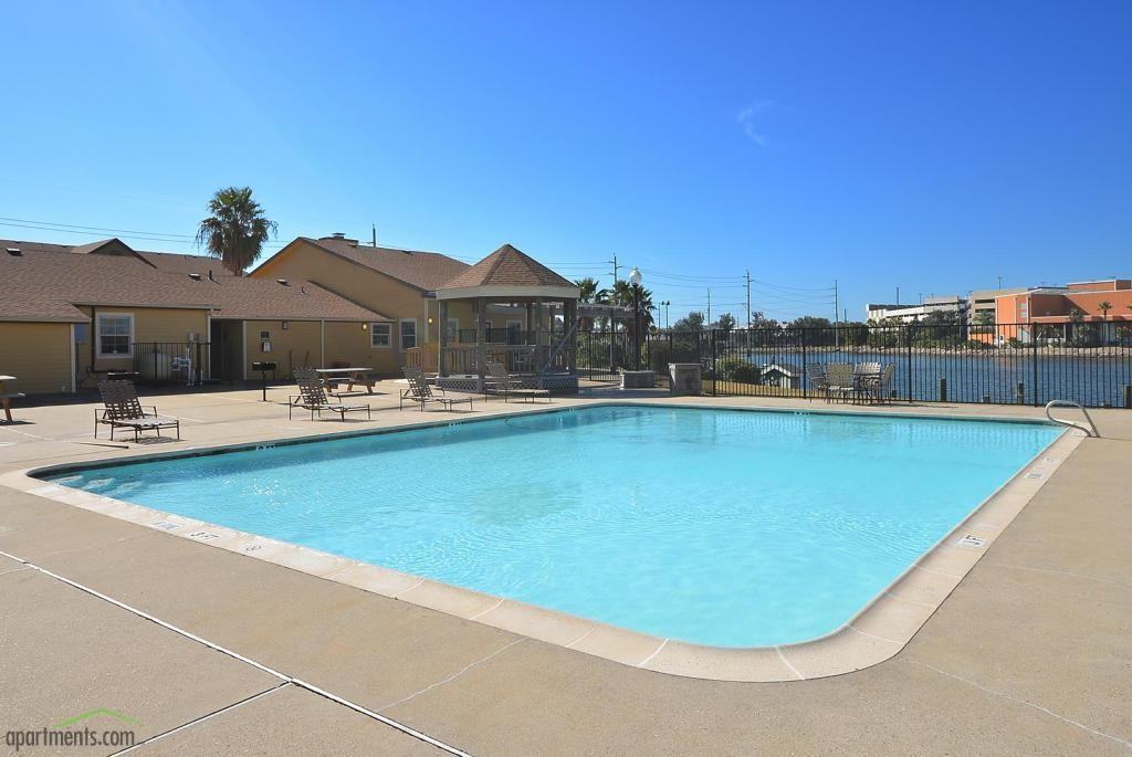 Parc at Marina Landing Apartments 7302 Heards Ln, Galveston, TX 77551