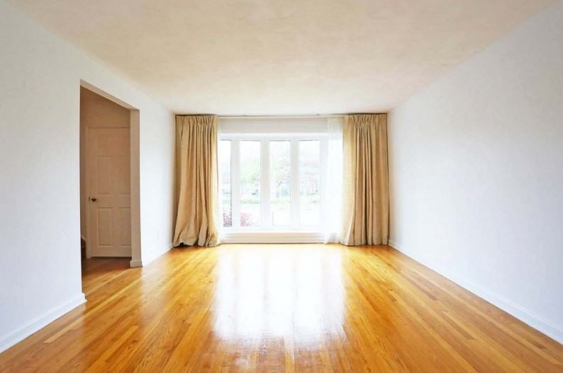 1165 Maitland Avenue, Ottawa, ON K2C 2B8, CA 3 bedroom House Rental