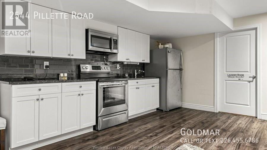 2544 Pillette Rd, Windsor, ON N8T 0B1 2 Bedroom Apartment for 1,700