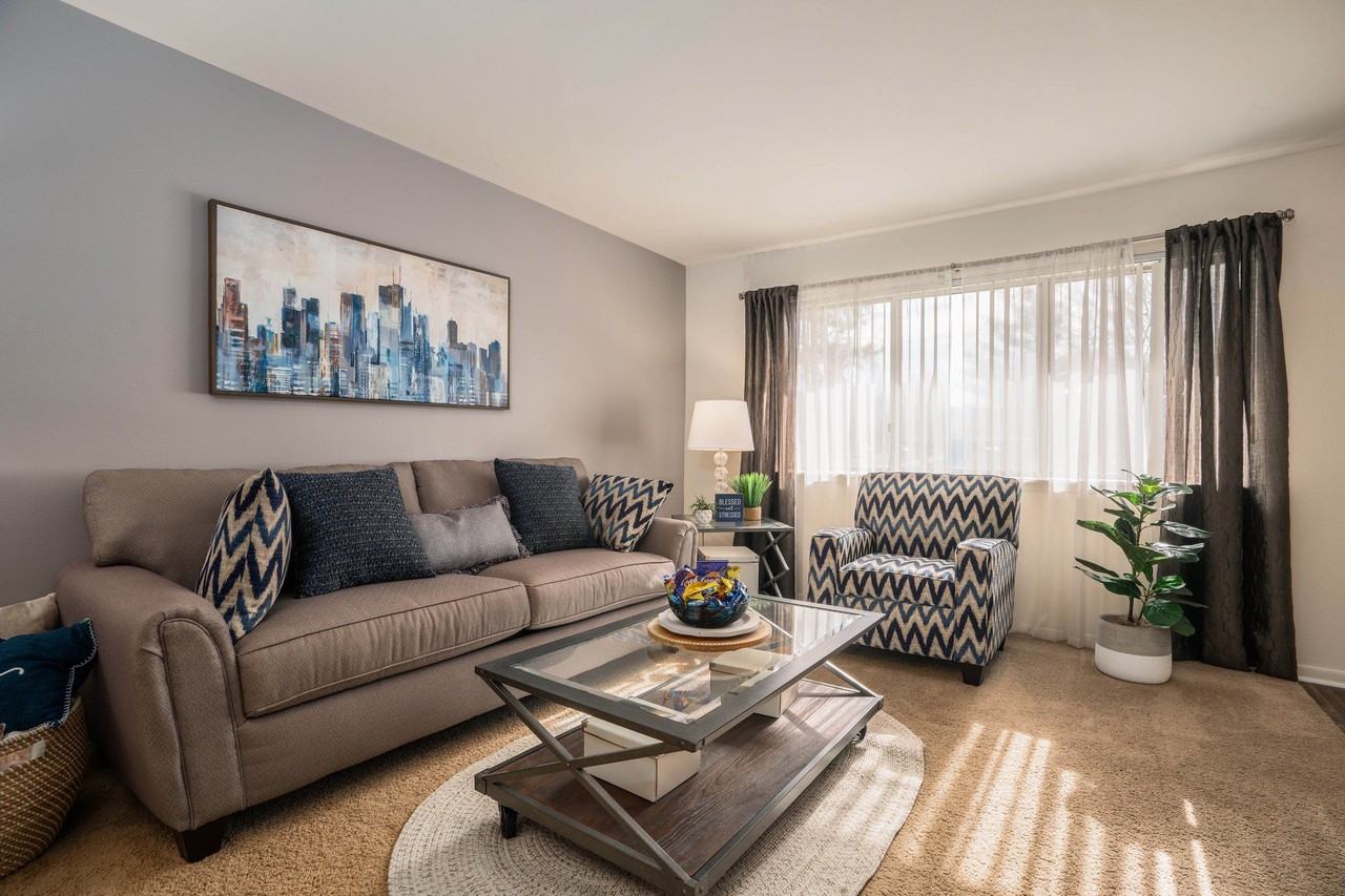 Drawbridge Apartments East 36420 Union Lake Rd, Mount Clemens, MI