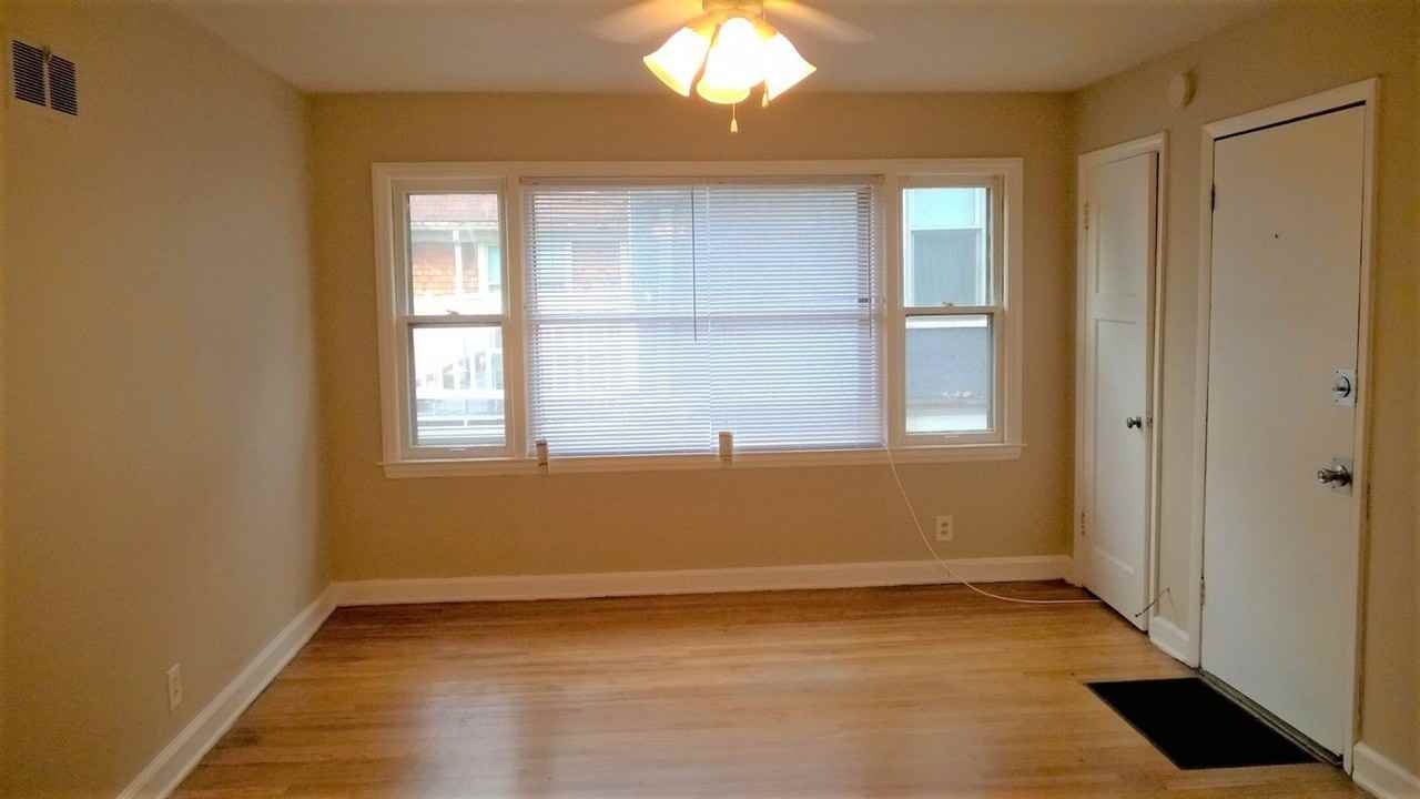 Juneau Apartments in Cold Spring Park, Milwaukee, WI 53208 Zumper