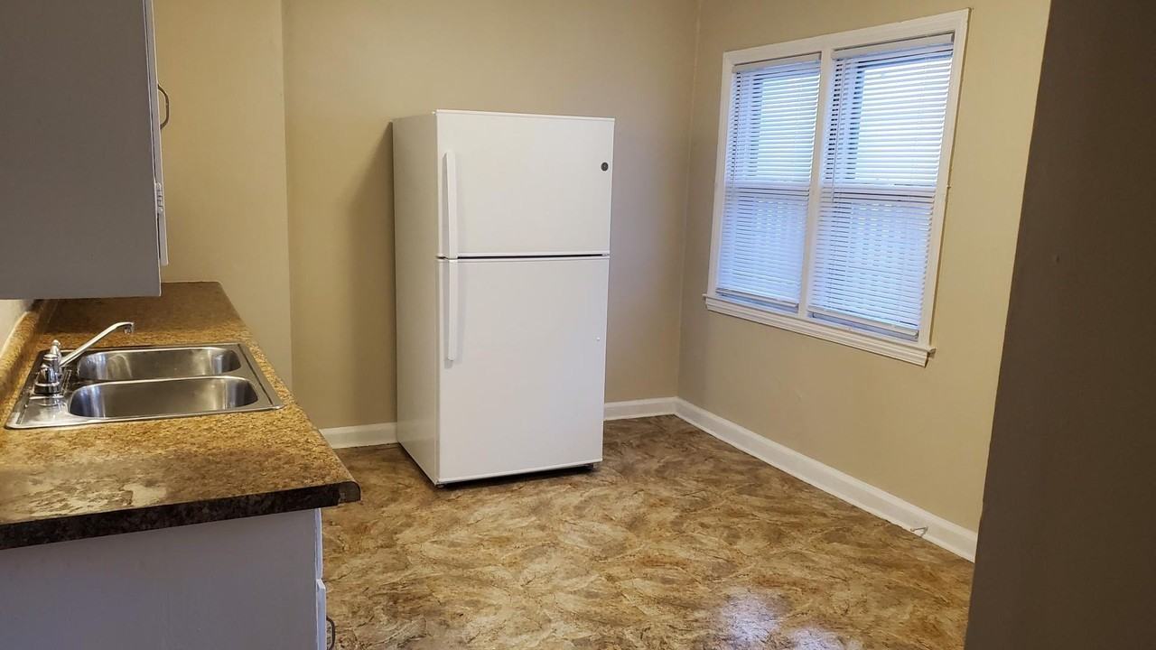 Juneau Apartments in Cold Spring Park, Milwaukee, WI 53208 Zumper