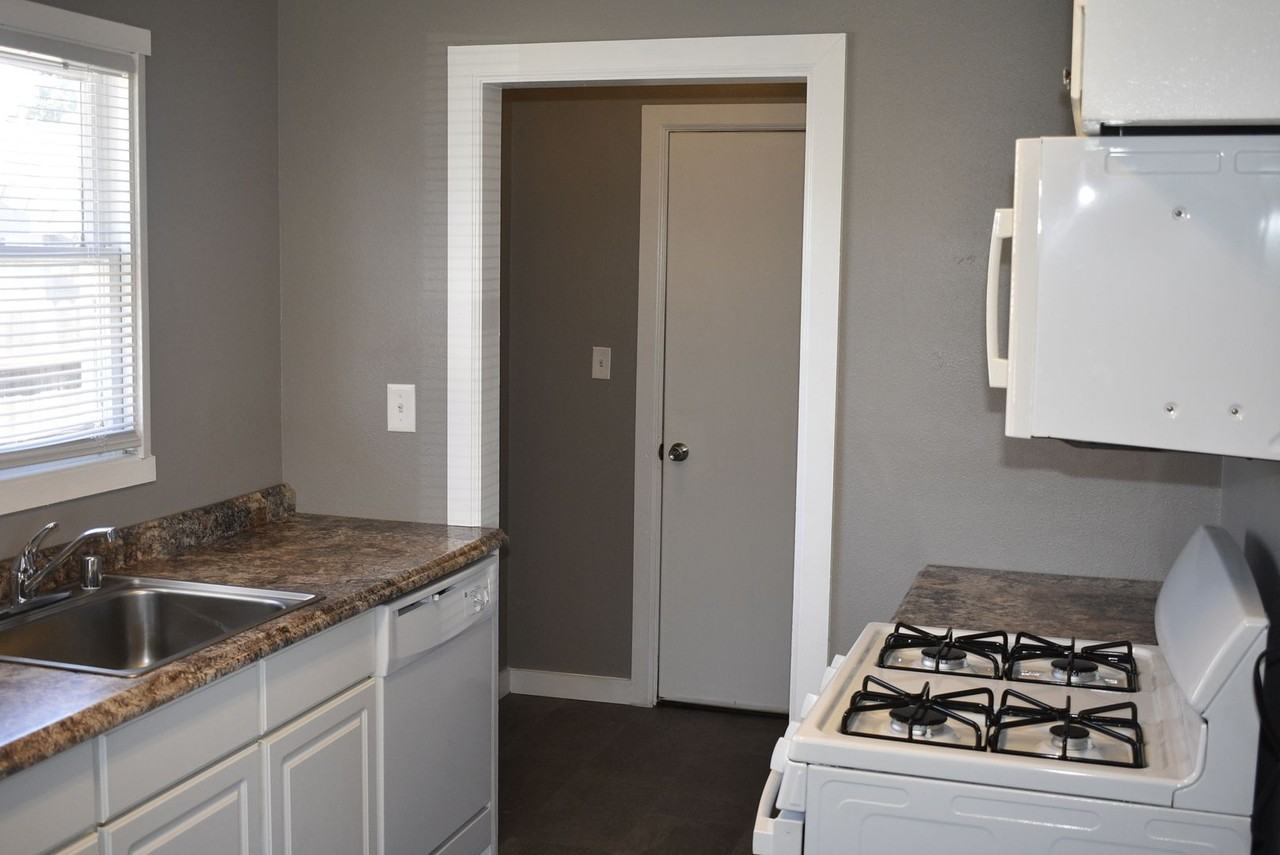 5207 Gordon Drive, Sacramento, CA 95824 1 bedroom House Rental Zumper