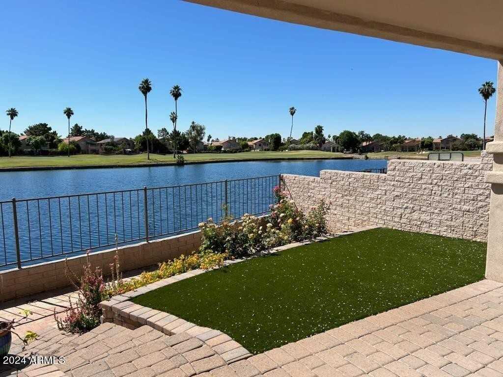Apartments for Rent in Surprise, AZ with Utilities Included 25