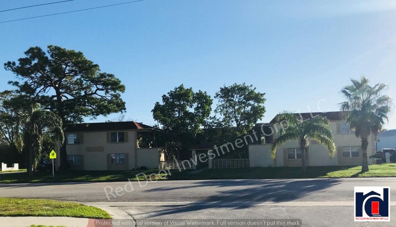 KnoxCoquina Court Apartments 955 Knox Mcrae Dr, Titusville, FL 32780