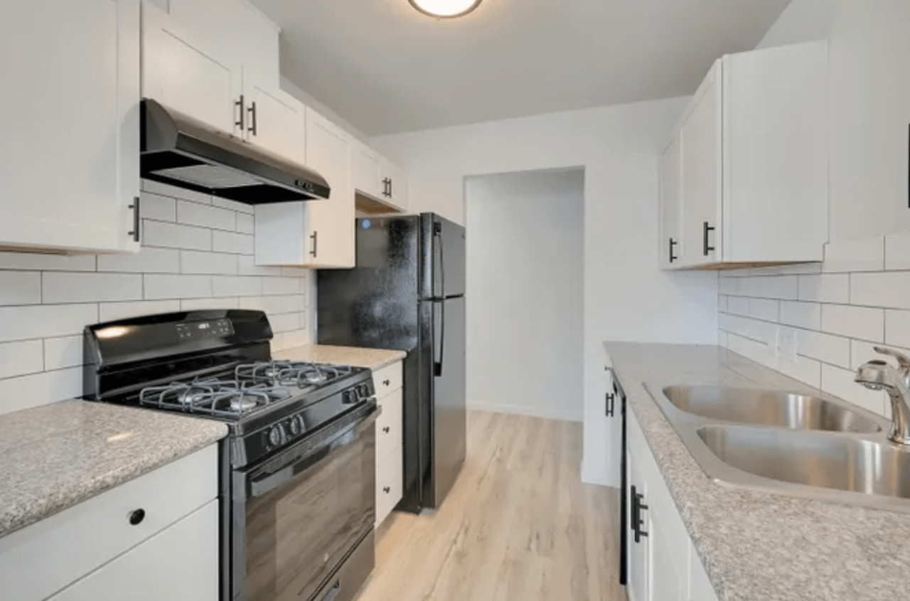 Colonial Garden Apartments 200 Park Ave, Yuba City, CA 95991 Zumper