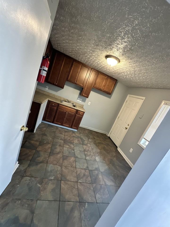 Sheraton House Apartments 1409 Rockcut Rd, Forest Park, GA 30297 Zumper