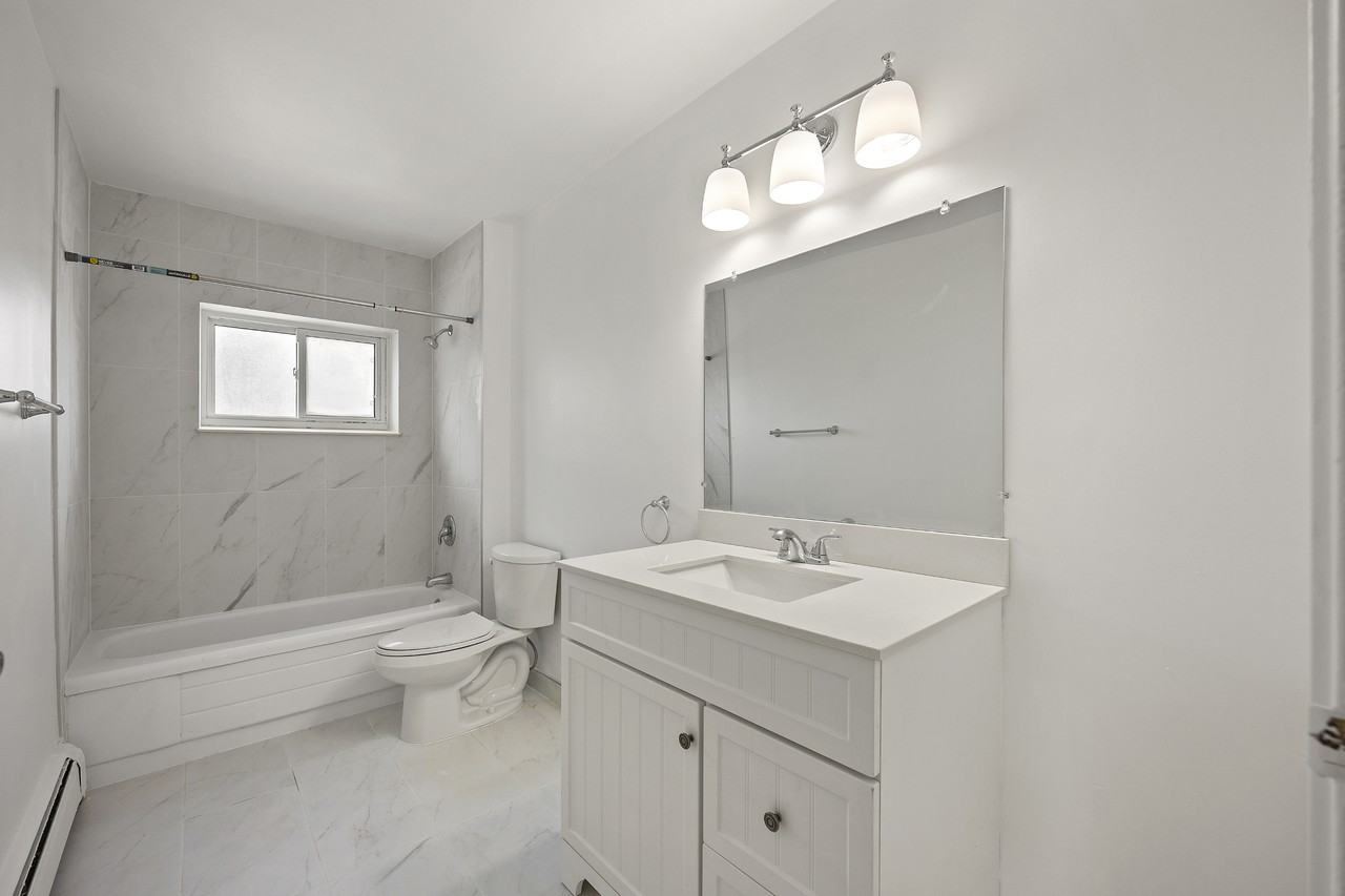 Owen Apartments 51 Owen St, ON L9M 1N3 Zumper