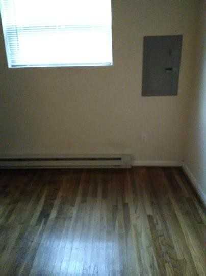 900 Booth Street1st floor 900A, Chester, PA 19013 2 Bedroom Apartment