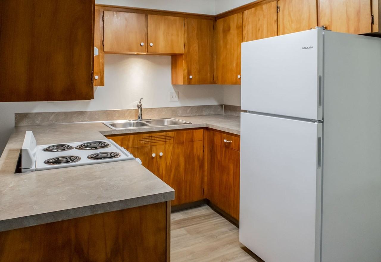 1526 7th St (Columbia Apts) Apartments 1526 7th St, Marysville, WA