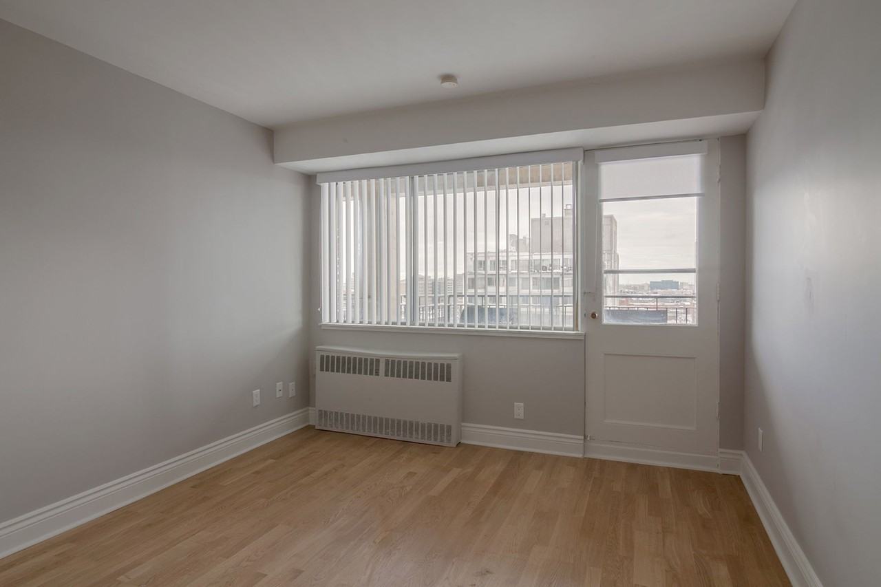 3460 Rue Durocher Apartments in MiltonParc, Montréal, QC H2X 2E3 Zumper