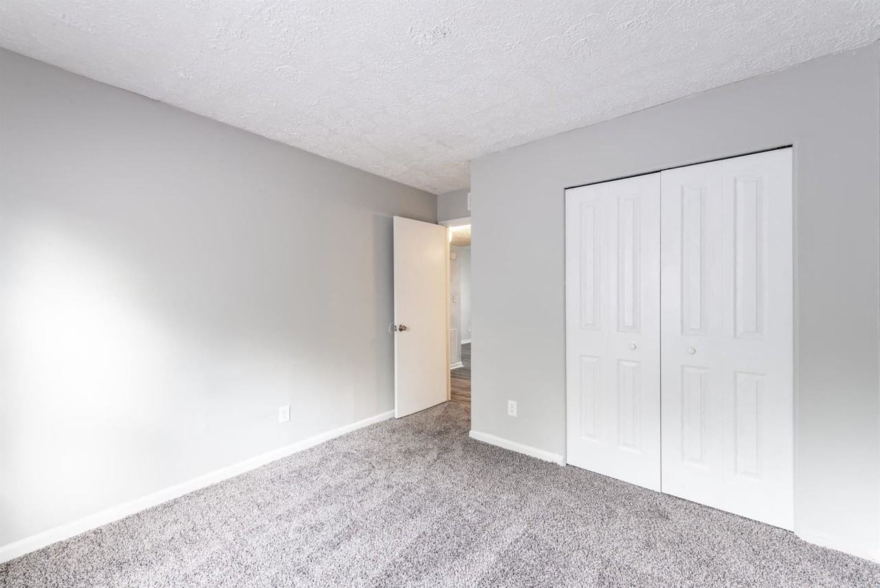 Maplewood Apartments 4860 Fegenbush Ln, Louisville, KY 40228 Zumper