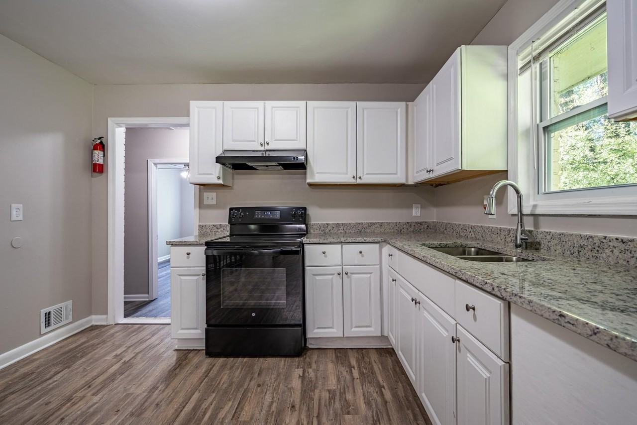 Duffield Dr Nw, Atlanta, GA 30318 Room for 745/month Zumper