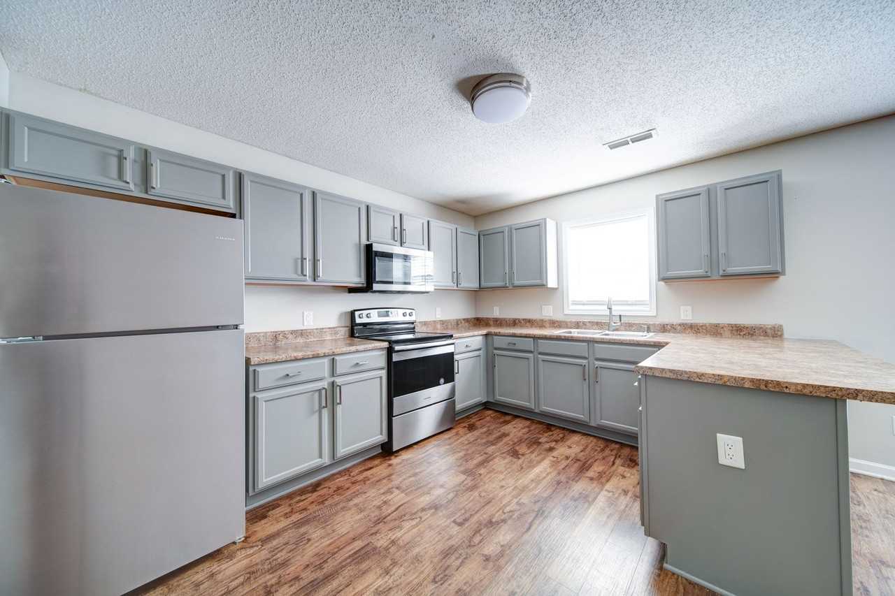 Summers Run Apartments 2207 N Fayetteville St, Asheboro, NC 27203