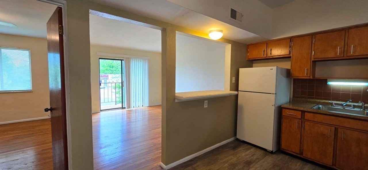 43004304 Fairview Ave. Apartments in Downtown St. Louis, St. Louis, MO