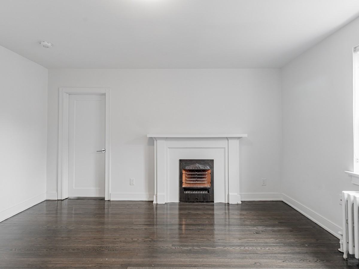 310312 Lonsdale Road Apartments in Forest Hill, Toronto, ON M4V 1X4