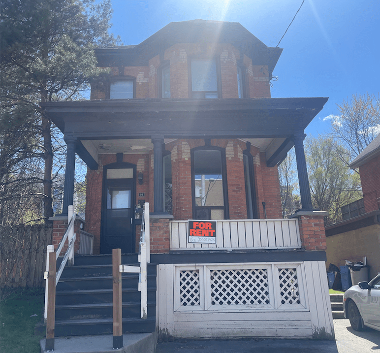 10 St Josephs Drive, Hamilton, Ontario Apartments 10 St Joseph'S Dr