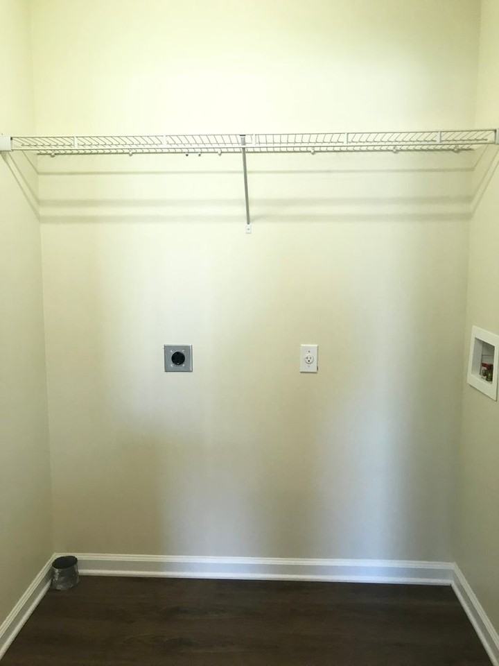 Rockwood Apartments 1755 Galbraith Rd, Frankfort, KY 40601 Zumper