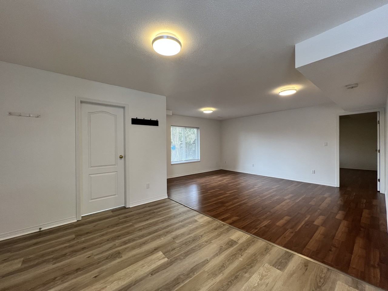 340 Mundy Street Suite, Coquitlam, BC V3K 5M4 1 Bedroom Apartment for