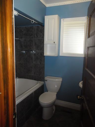 426 Rutland St, Winnipeg, MB R3J 1Y1 3 Bedroom House for 2,000/month Zumper