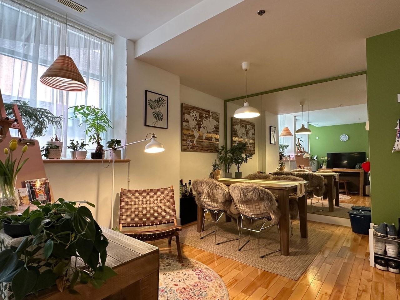 7080 Rue Hutchison Apartments in Crémazie, Montréal, QC H3N 1Y8 Zumper