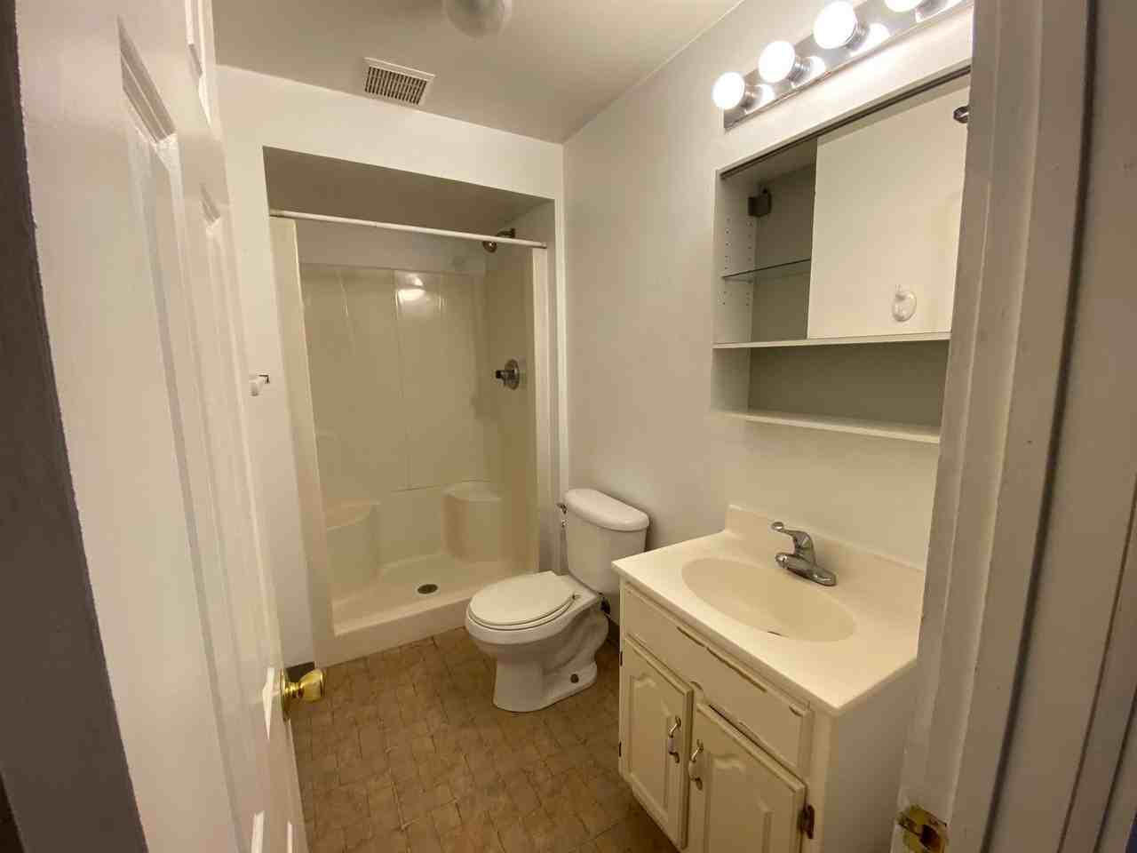 833 Whalley Ave Apartments in Westville, New Haven, CT 06515 Zumper