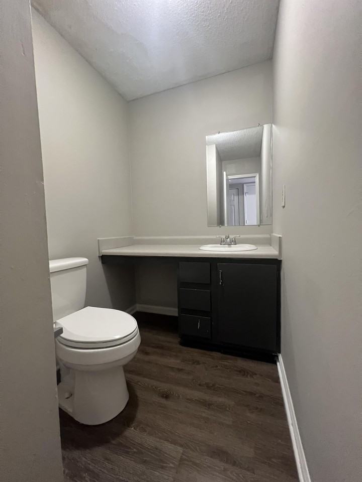 Central Oaks Apartments 725 Central Ave, Summerville, SC 29483 Zumper