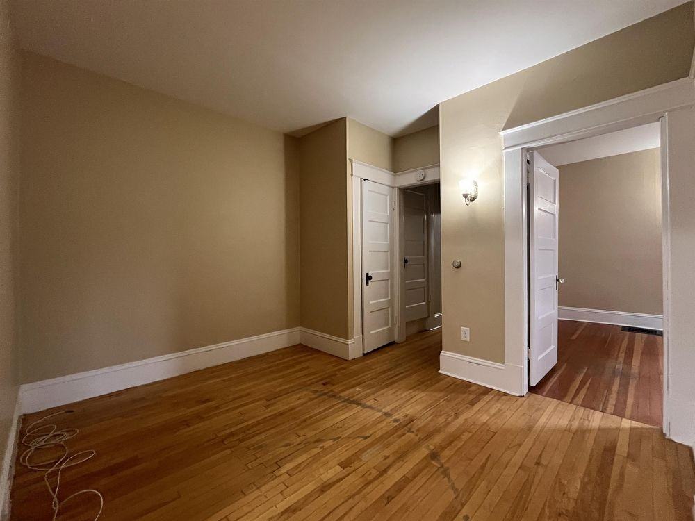 227 227 Bonaccord Street 223, Moncton, NB E1C 5M5 2 Bedroom