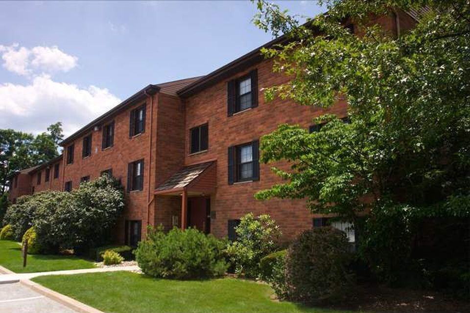 Beacon Hill 20 Apartments 1501 Fairmont St, Wilkinsburg, PA 15221