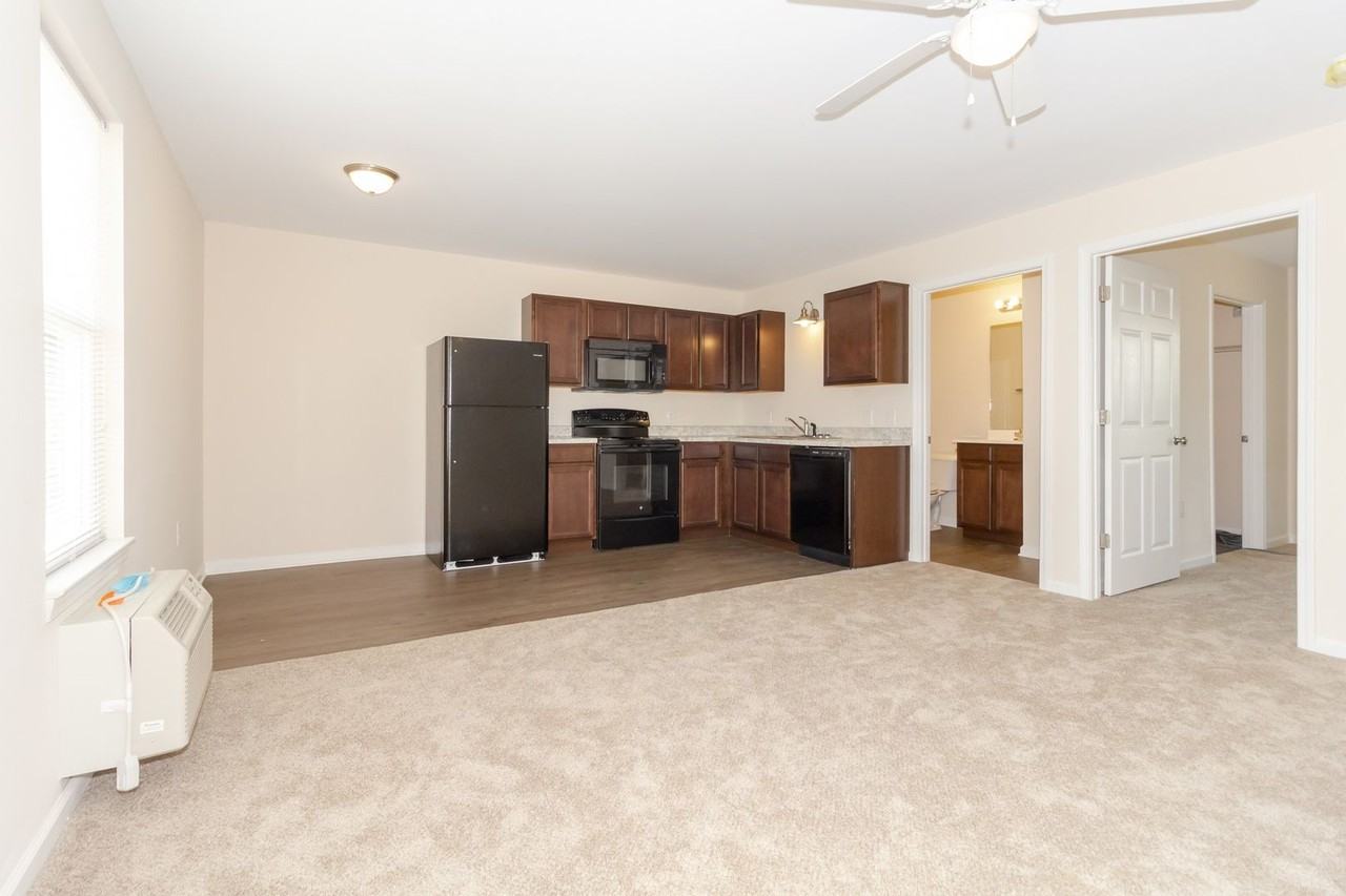 120 Buffalo Trace Apartments 120 Buffalo Trce, Winchester, KY 40391