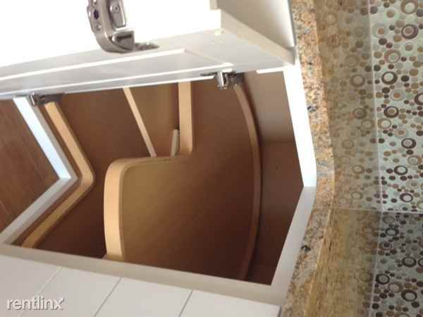 SeaScape Apartments 1601 Ocean Dr S, Jacksonville Beach, FL 32250