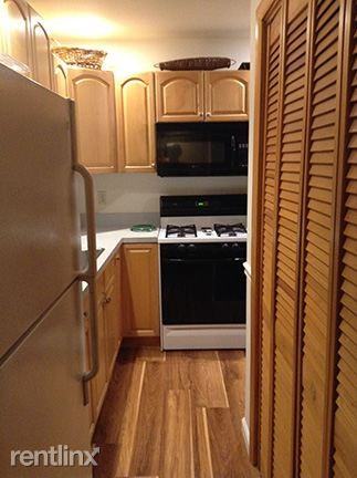 Locust Grove Condominiums Apartments 10 Field Ct, Fishkill, NY 12524