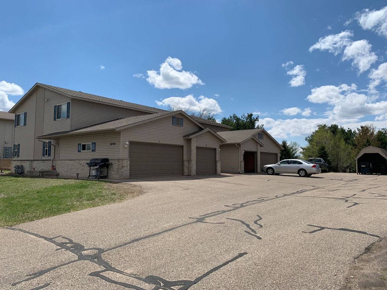 Hidden Place 4 Plexes Apartments in Eau Claire, WI 54701 Zumper